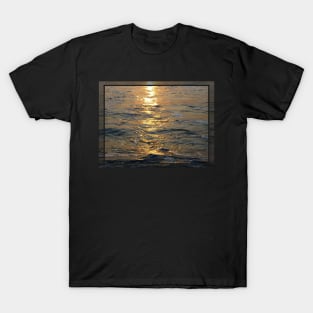 Sunset on a calm Indian beach: abstract nature photography T-Shirt